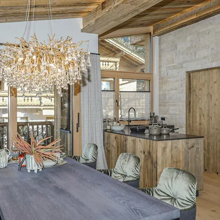 Janny Chalet, Hot Tub Σπίτι διακοπών Kaprun